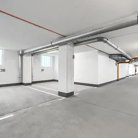 Exclusive - 2 Seperate Bedroom 5 Star ***** *