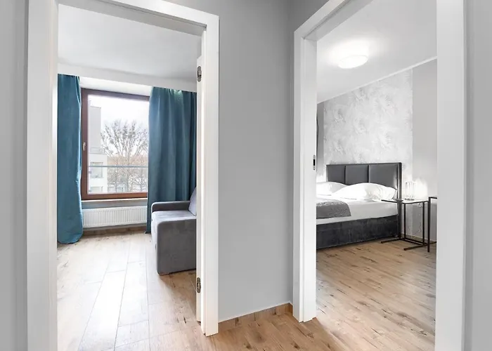 Exclusive - 2 Seperate Bedroom 5 Star *****